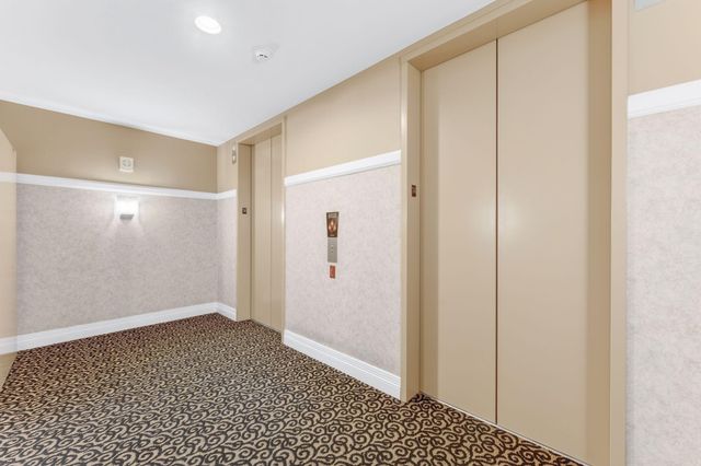 500 E Grant Street 1402, Minneapolis, MN 55404