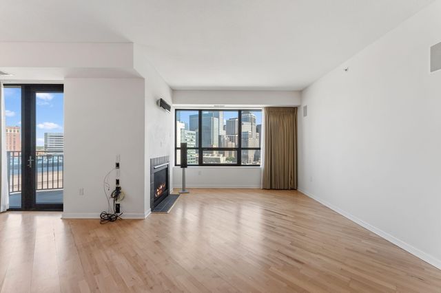 500 E Grant Street 1402, Minneapolis, MN 55404