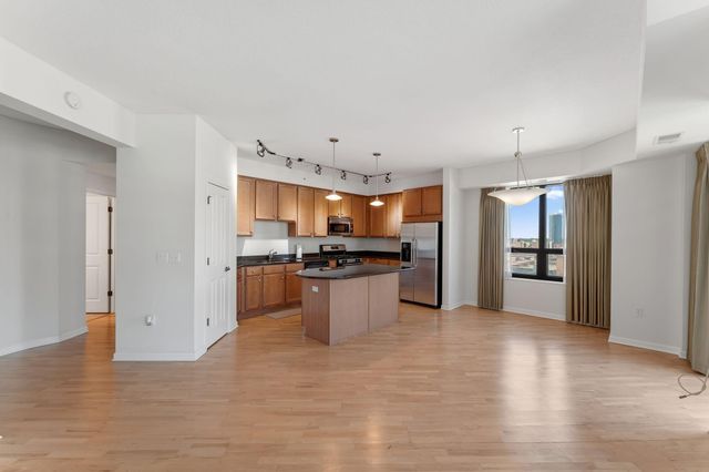 500 E Grant Street 1402, Minneapolis, MN 55404