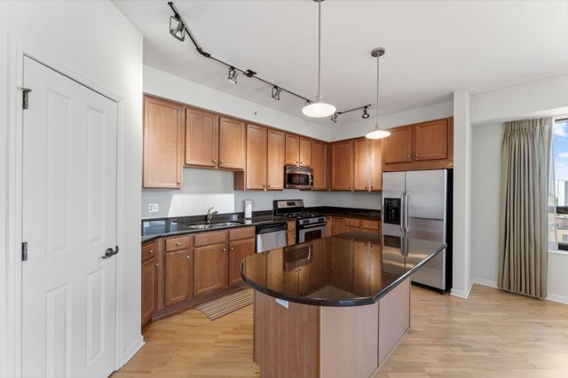 500 E Grant Street 1402, Minneapolis, MN 55404