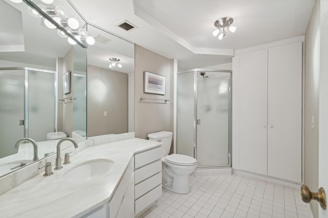 2950 Dean Parkway 1705, Minneapolis, MN 55416