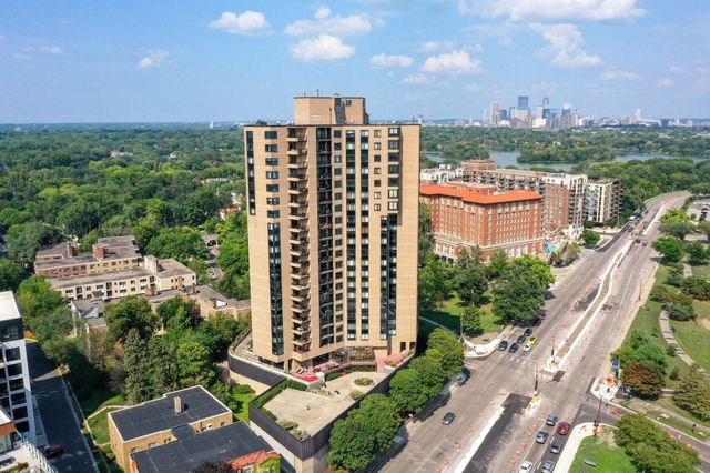 2950 Dean Parkway 1705, Minneapolis, MN 55416