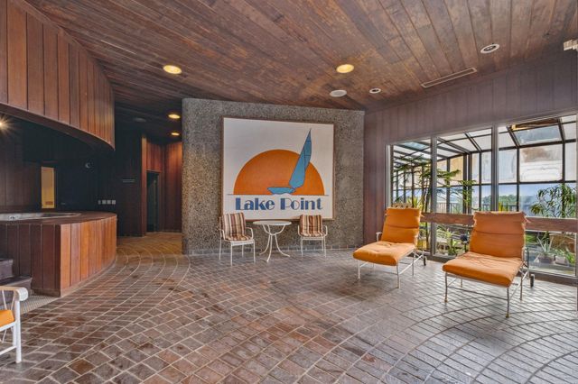 2950 Dean Parkway 1705, Minneapolis, MN 55416