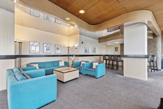 2950 Dean Parkway 1705, Minneapolis, MN 55416