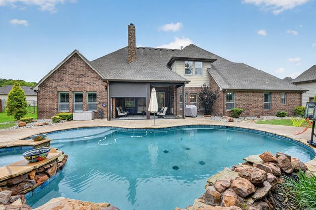 1005 Meadow Lark Lane, Weatherford, TX 76087