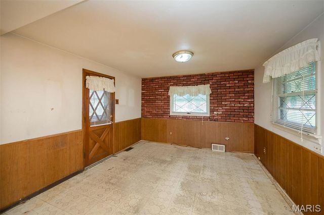 9337 Laramie Drive, Bellefontaine Nghbrs, MO 63137