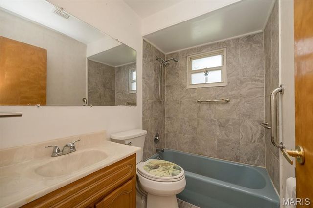 9337 Laramie Drive, Bellefontaine Nghbrs, MO 63137