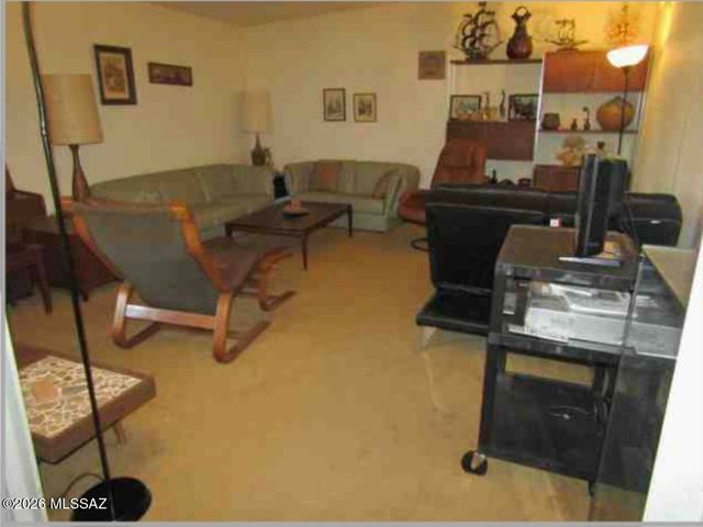 2800 W Giaconda Place, Tucson, AZ 85741