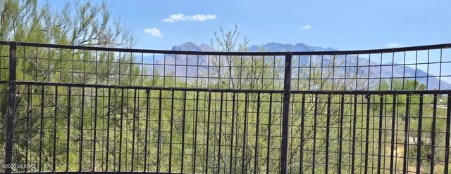 2800 W Giaconda Place, Tucson, AZ 85741