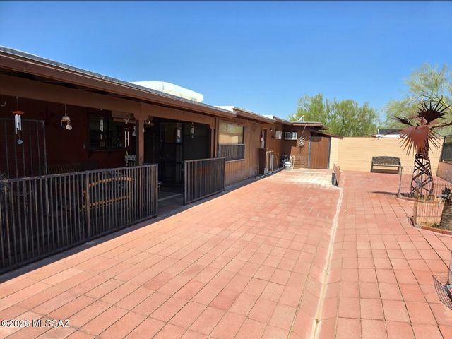 2800 W Giaconda Place, Tucson, AZ 85741