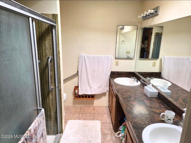 2800 W Giaconda Place, Tucson, AZ 85741