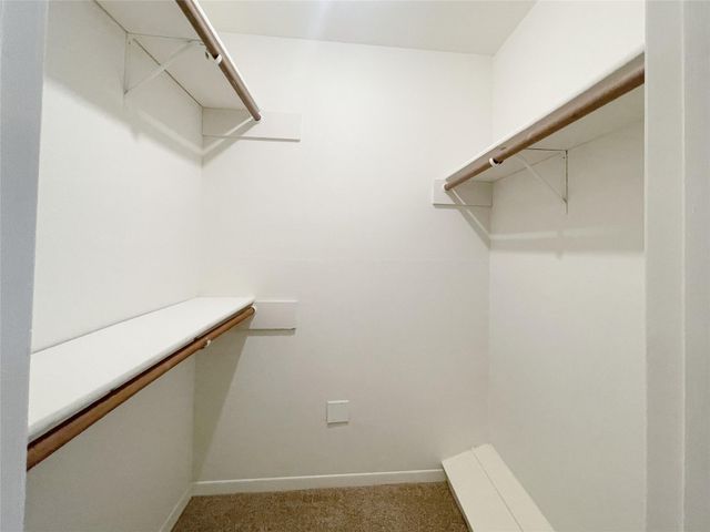 13 N Deerfoot Circle, The Woodlands, TX 77380