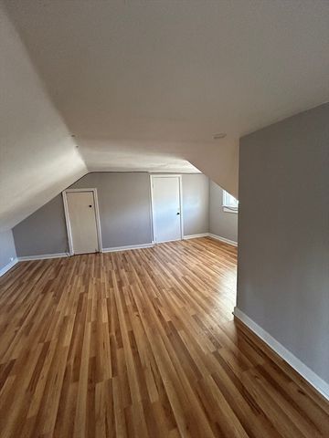 441 King Street G, Littleton, MA 01460