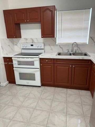 27902 SW 129th Court, Homestead, FL 33032