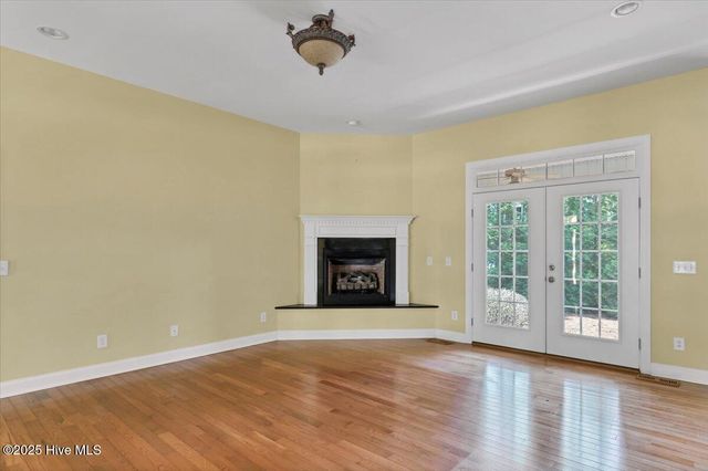 8 Rutledge Lane, Pinehurst, NC 28374