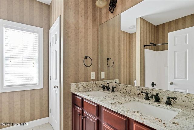 8 Rutledge Lane, Pinehurst, NC 28374