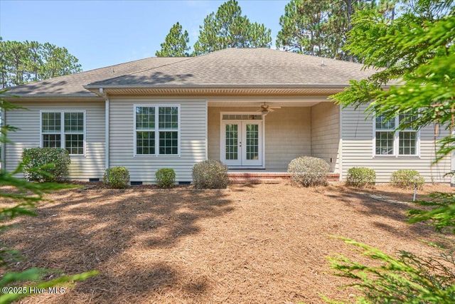 8 Rutledge Lane, Pinehurst, NC 28374
