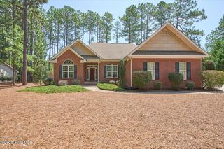 8 Rutledge Lane, Pinehurst, NC 28374