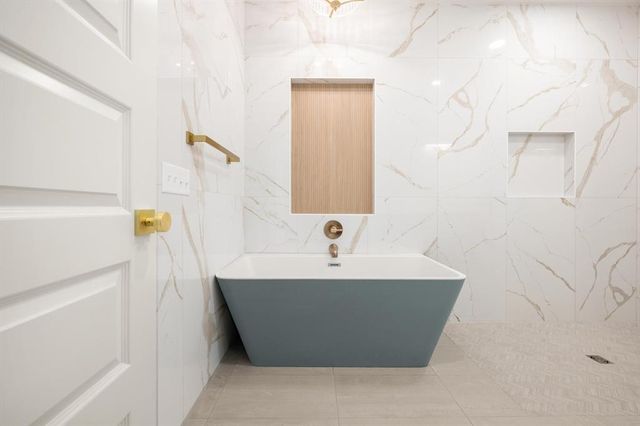 881 Meadow Park Drive, Guthrie, OK 73044