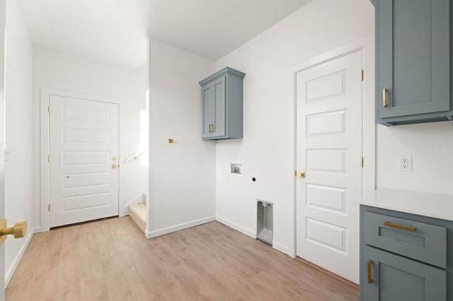 881 Meadow Park Drive, Guthrie, OK 73044