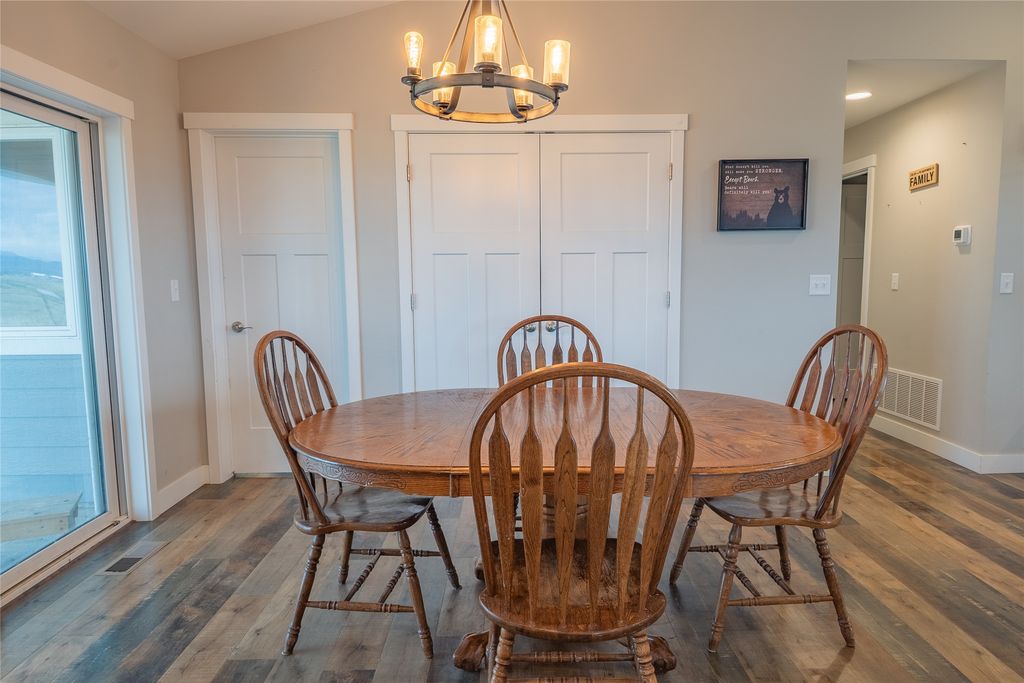 Image 8 of property listing at 316 Spring Street, Townsend, MT 59644
