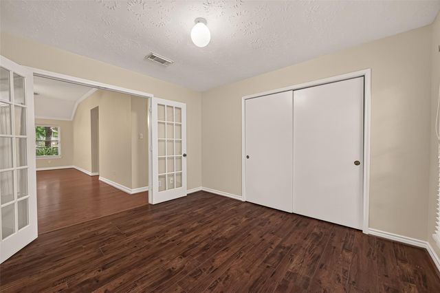 2743 N Larkspur Circle, Pearland, TX 77584