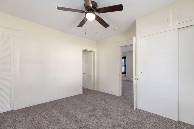 735 S Missouri Avenue, Springfield, MO 65806