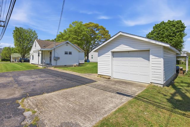 618 Carden Avenue, Rossville, GA 30741