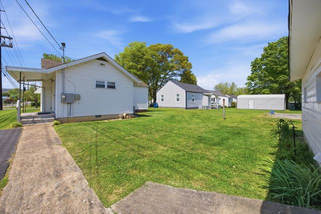 618 Carden Avenue, Rossville, GA 30741