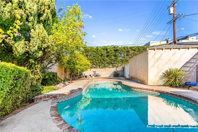 4418 Ethel Avenue, Studio City, CA 91604