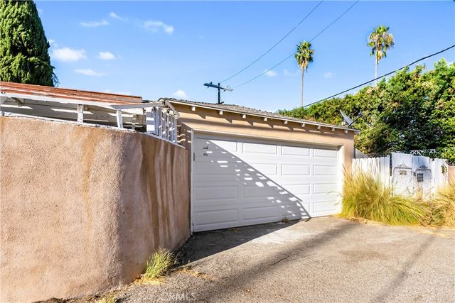 4418 Ethel Avenue, Studio City, CA 91604