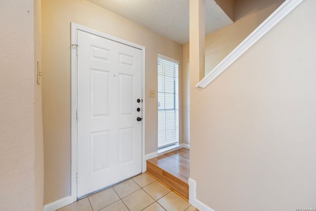 9140 Timber Path Unit 2204, San Antonio, TX 78250