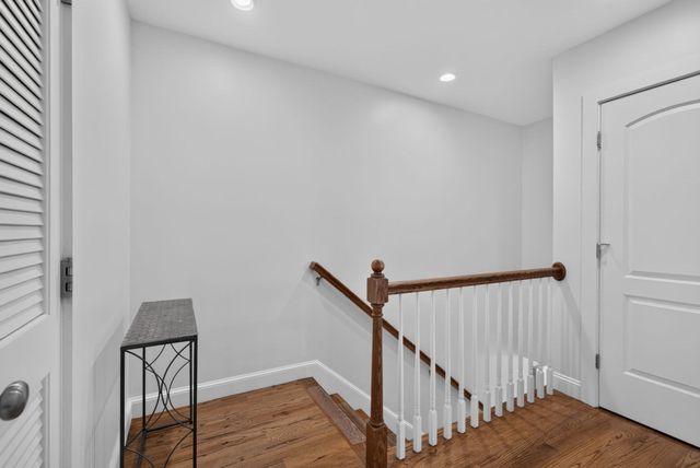 92 Turtle Brook Rd 92, Canton, MA 02021