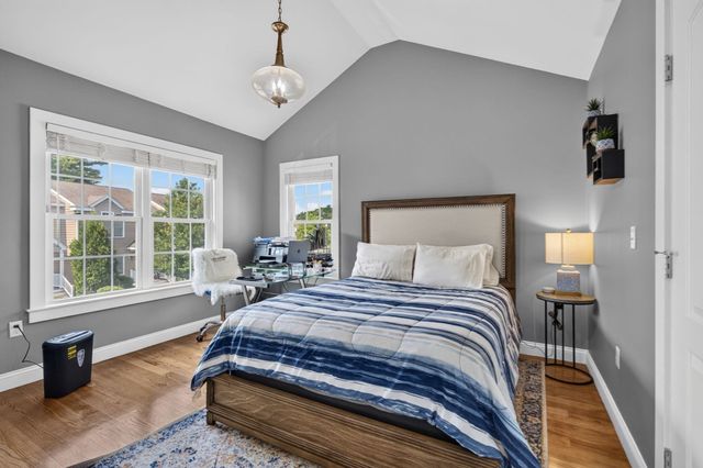 92 Turtle Brook Rd 92, Canton, MA 02021