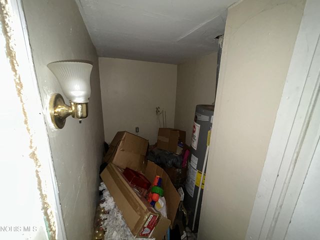 4135 Walker Avenue, Toledo, OH 43612
