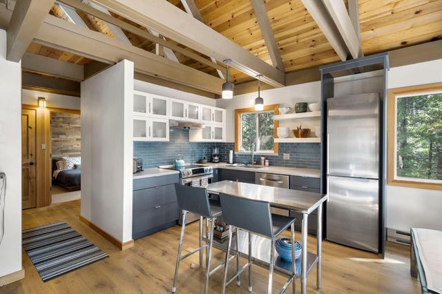 2483 Karock Rd, Dorrington, CA 95223