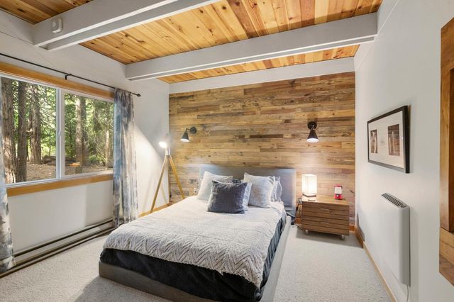 2483 Karock Rd, Dorrington, CA 95223