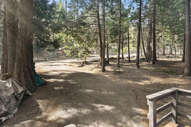 2483 Karock Rd, Dorrington, CA 95223