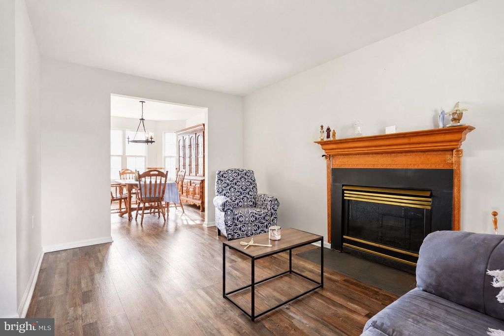 9 ROSLYN DR, DELRAN TWP, NJ 08075 — photo 4