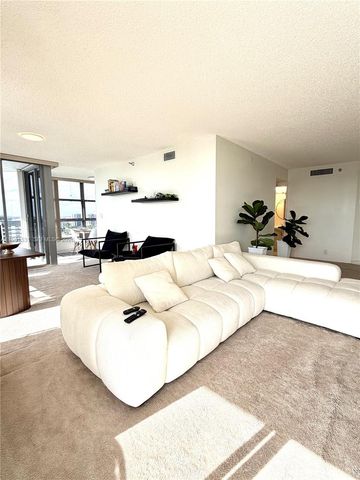 3530 Mystic Pointe Dr 2605, Aventura, FL 33180