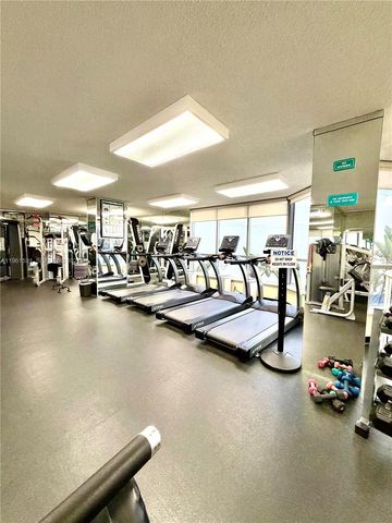 3530 Mystic Pointe Dr 2605, Aventura, FL 33180