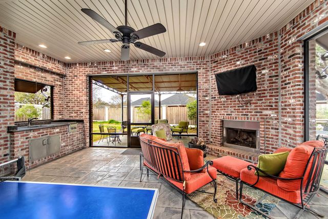 411 Keystone Loop, Houma, LA 70360