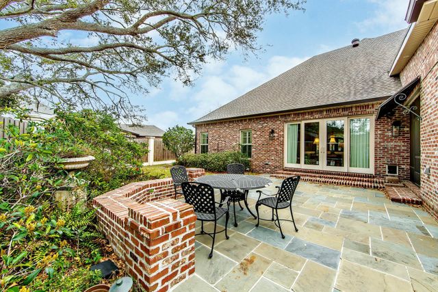 411 Keystone Loop, Houma, LA 70360