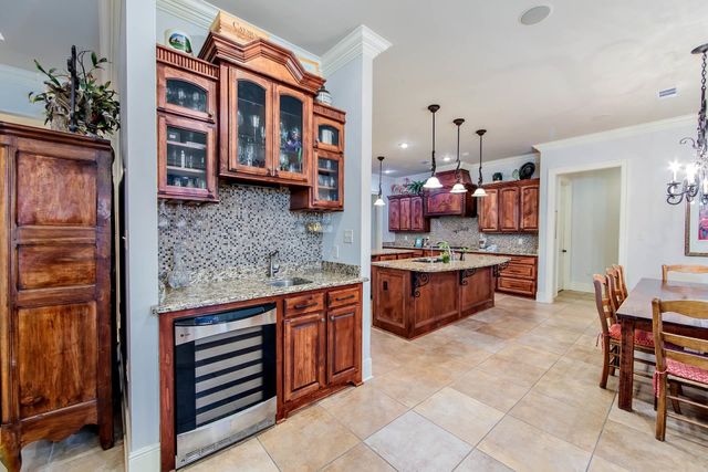 411 Keystone Loop, Houma, LA 70360