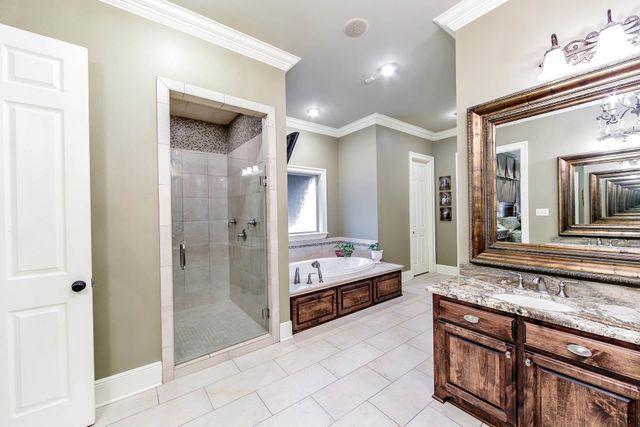 411 Keystone Loop, Houma, LA 70360