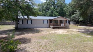 619 Juniper Lake Road, Defuniak Springs, FL 32433