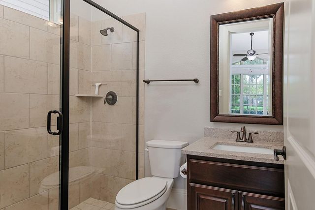 66 W Sawyer Ridge Drive, The Woodlands, TX 77389