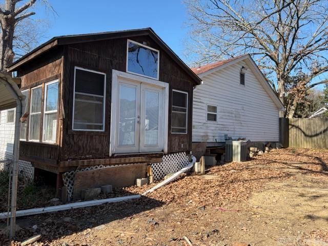 509 Delaware Street, Hot Springs, AR 71901