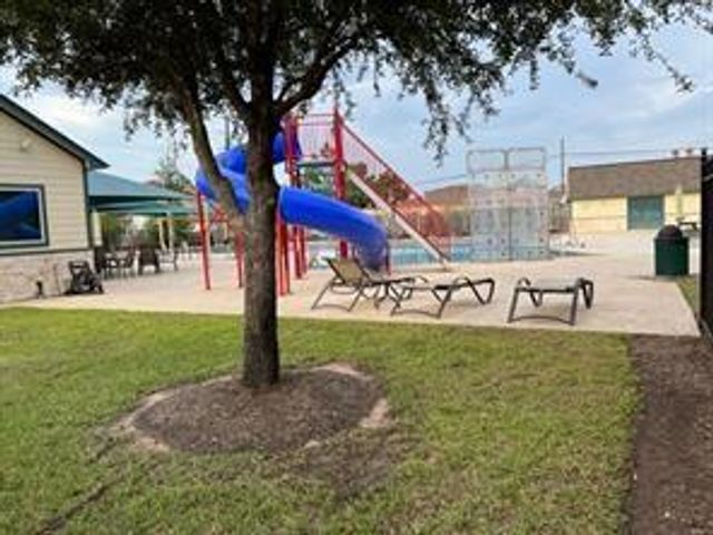 29031 Elmwood Drive, Shenandoah, TX 77381