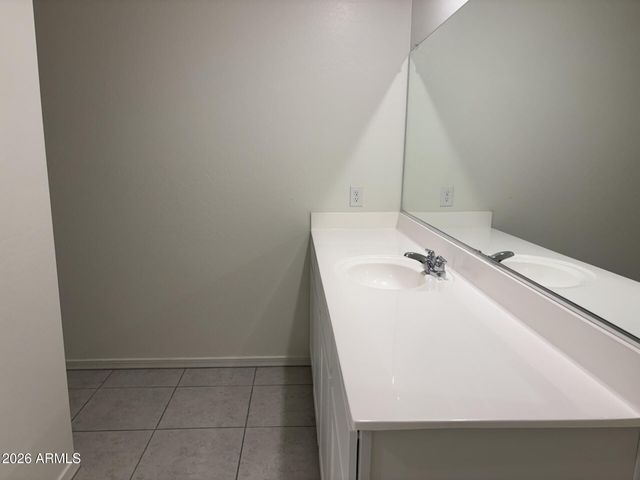 3212 E VALLEYHIGH Trail, San Tan Valley, AZ 85143